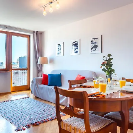 Rent Like Aleje Jerozolimskie 23 Apartment Warsaw