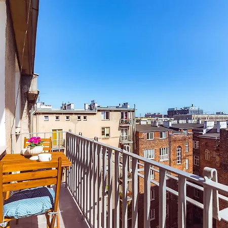 Rent Like Aleje Jerozolimskie 23 Apartment Warsaw
